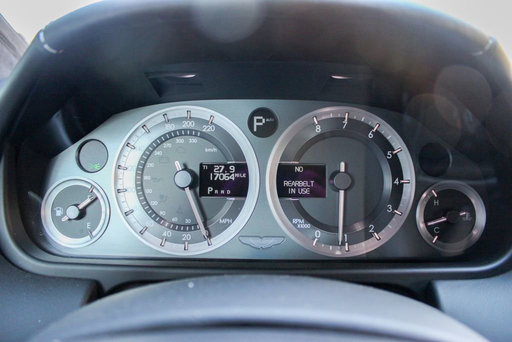 Used 2011 Aston Martin Rapide image 15