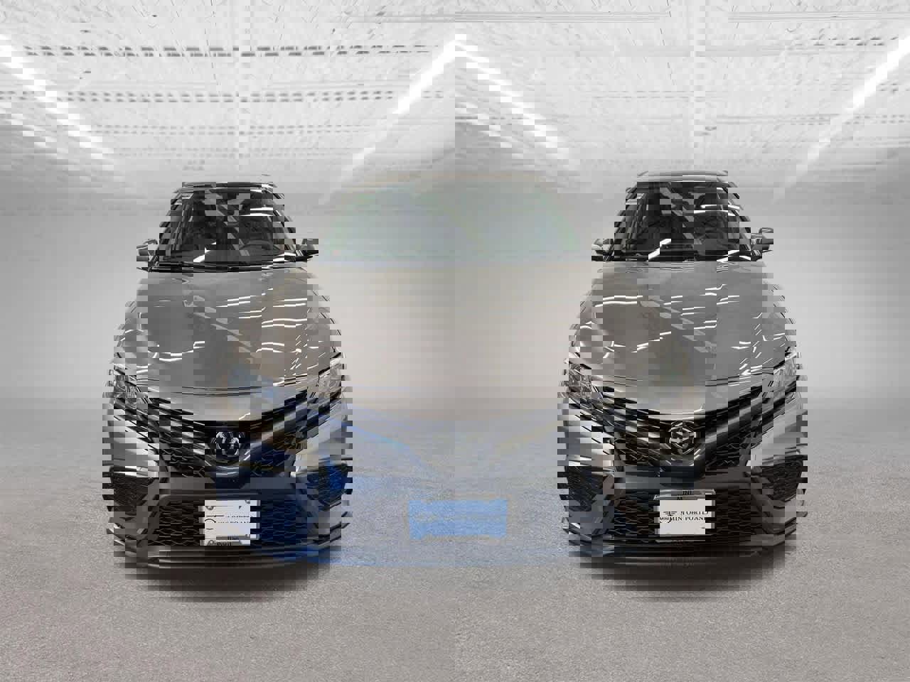 Used 2024 Toyota Camry SE image 6