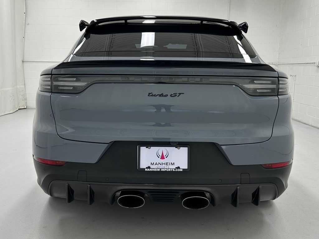 Used 2022 Porsche Cayenne Turbo GT image 7