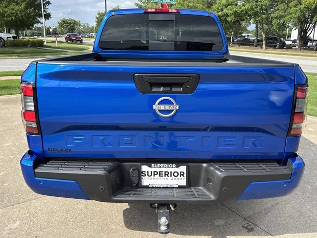 Used 2025 Nissan Frontier SV w/ SV Convenience Package RWD image 5