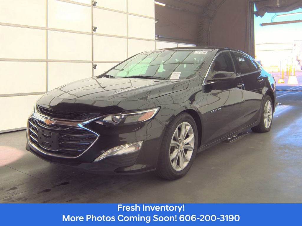 Used 2021 Chevrolet Malibu LT image 1