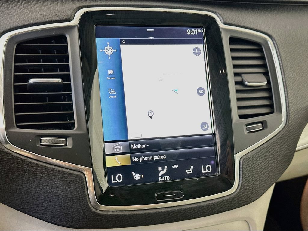 Used 2018 Volvo XC90 T6 Momentum w/ Convenience Package AWD/4WD image 19