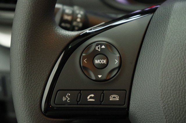 New 2026 Mitsubishi Eclipse Cross LE AWD/4WD image 9