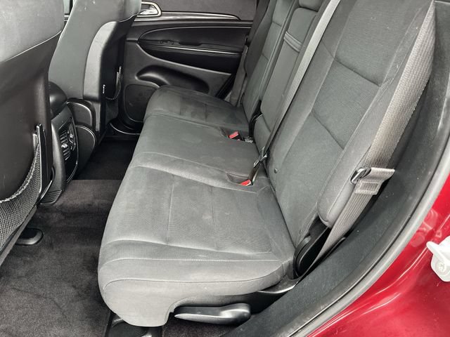 Used 2016 Jeep Grand Cherokee Laredo AWD/4WD image 24