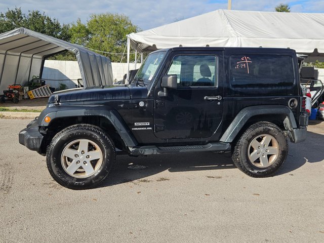 Used 2013 Jeep Wrangler Sport image 3