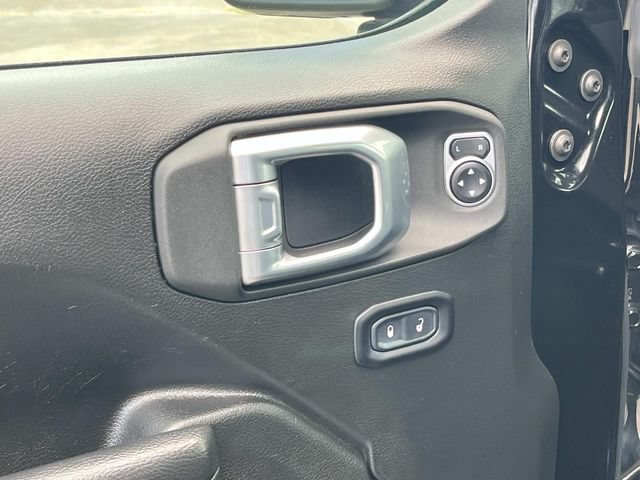 Used 2022 Jeep Gladiator Sport AWD/4WD image 25