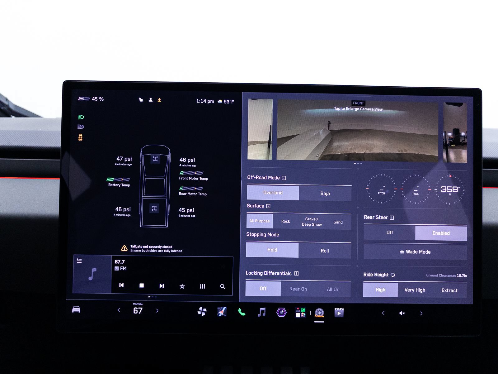 Used 2024 Tesla Cybertruck AWD Crew Cab image 9