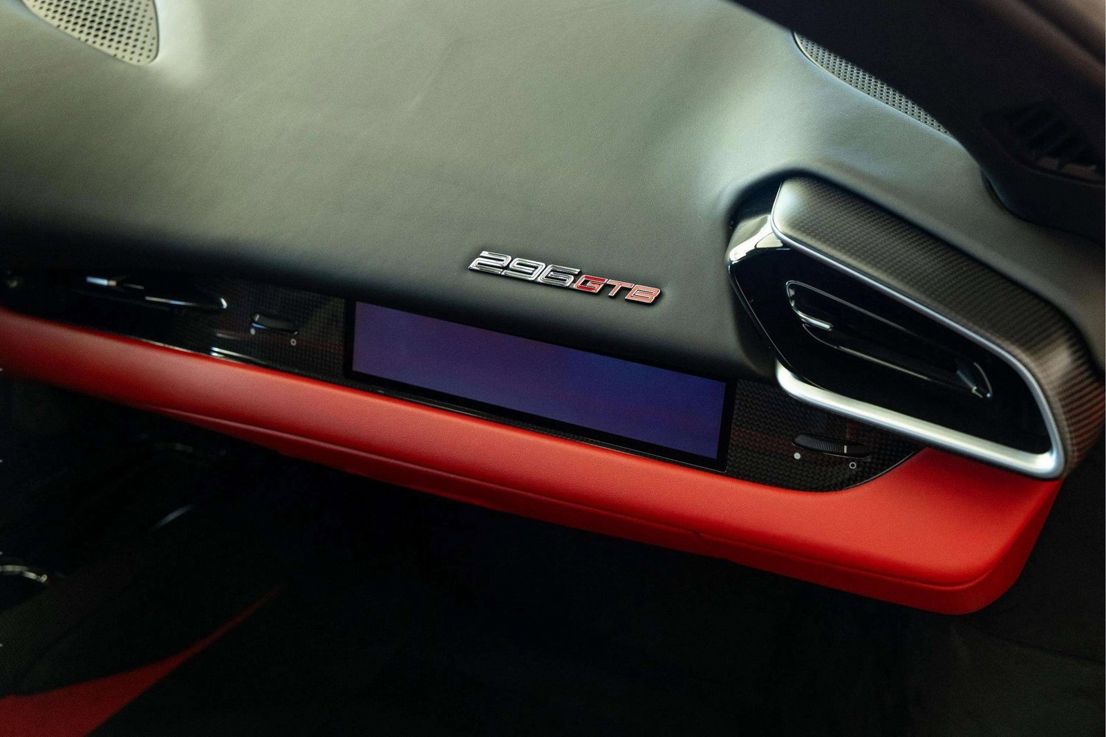 Used 2022 Ferrari 296 GTB image 27