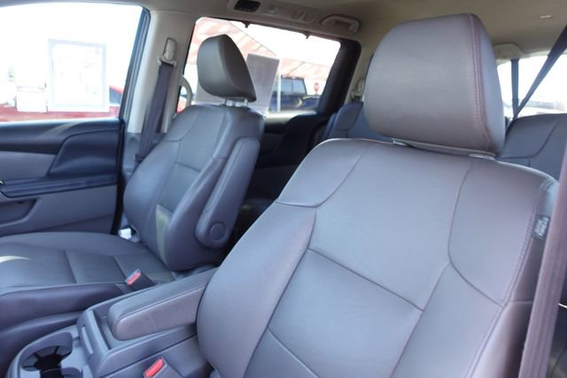 Used 2016 Honda Odyssey Touring Elite image 23