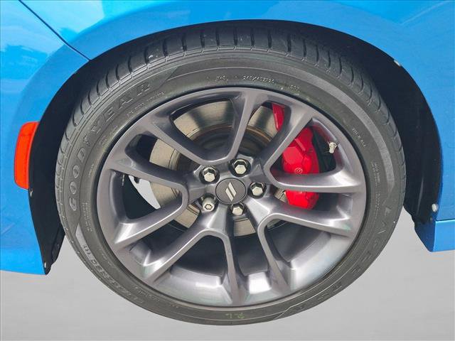 Used 2023 Dodge Charger R/T w/ Performance Handling Group RWD image 24
