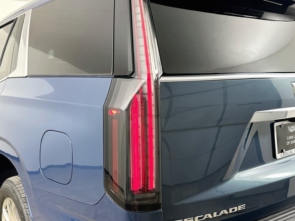 New 2026 Cadillac Escalade Luxury w/ LPO, Radiant Package AWD/4WD image 41