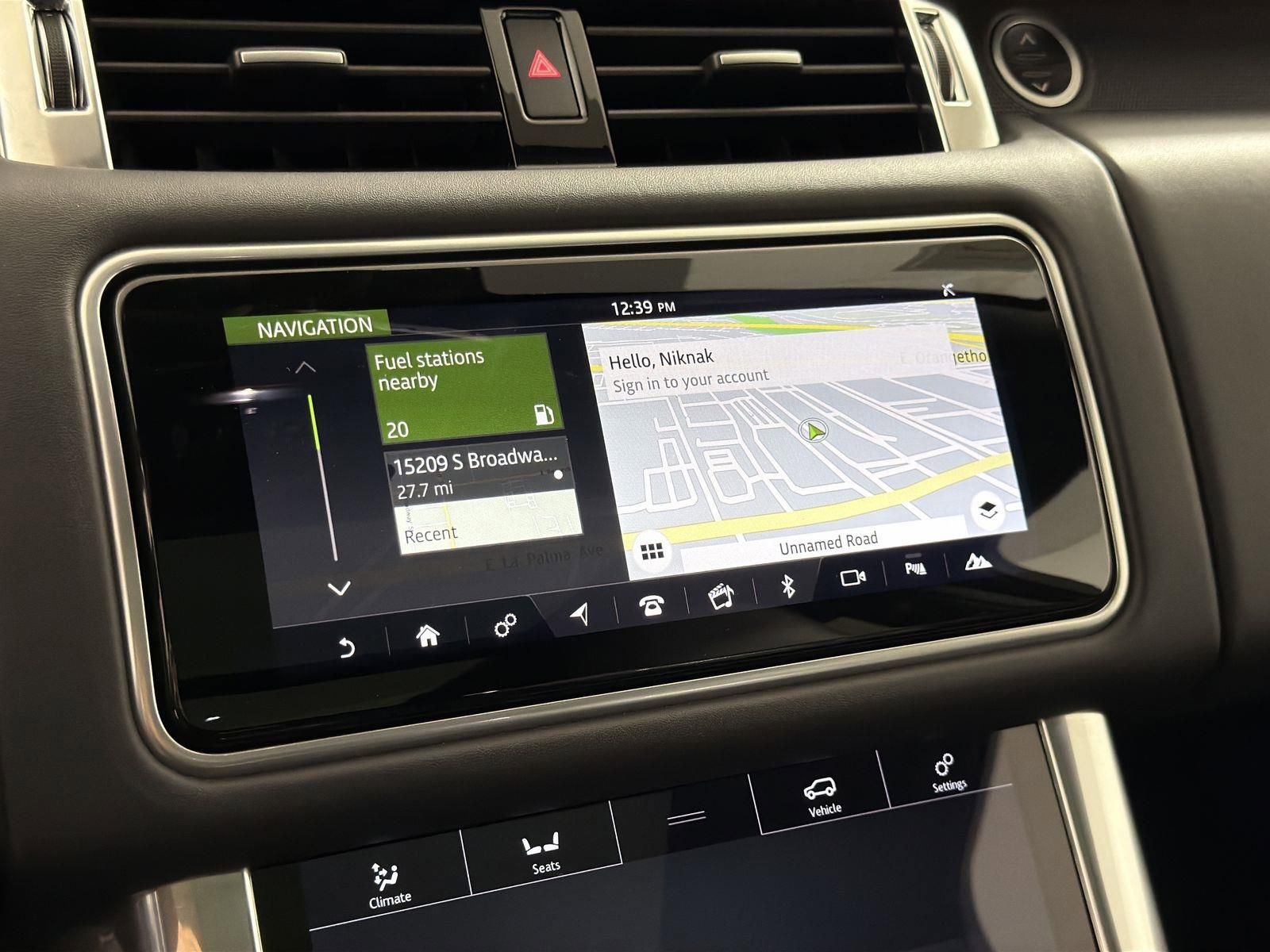 Used 2020 Land Rover Range Rover Sport SVR image 14