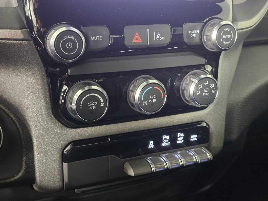 New 2025 RAM 1500 Tradesman image 27
