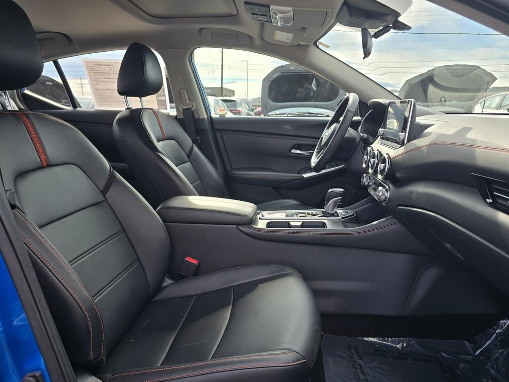 Used 2024 Nissan Sentra SR w/ SR Premium Package FWD image 10