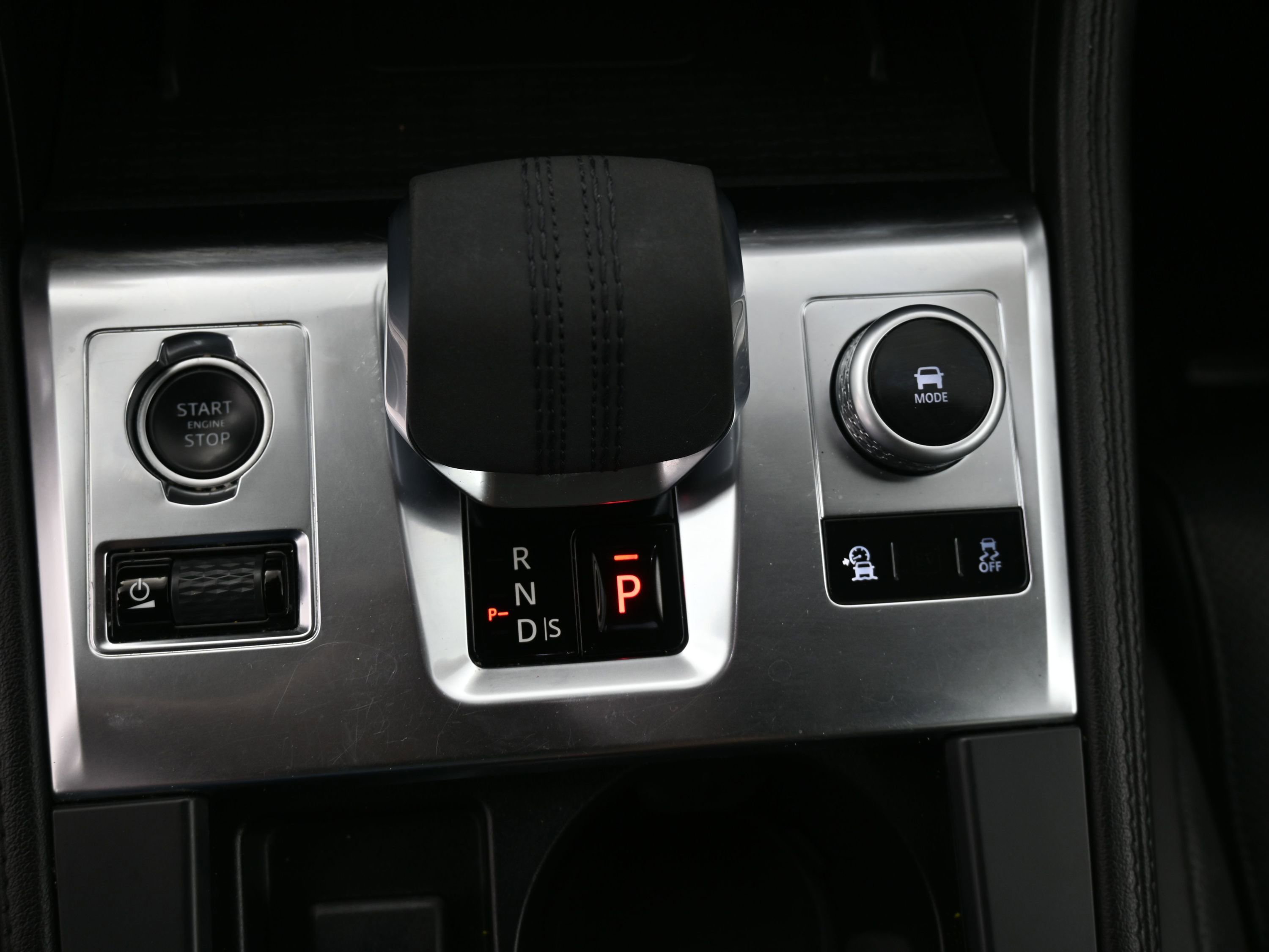 Used 2022 Jaguar F-PACE S image 22