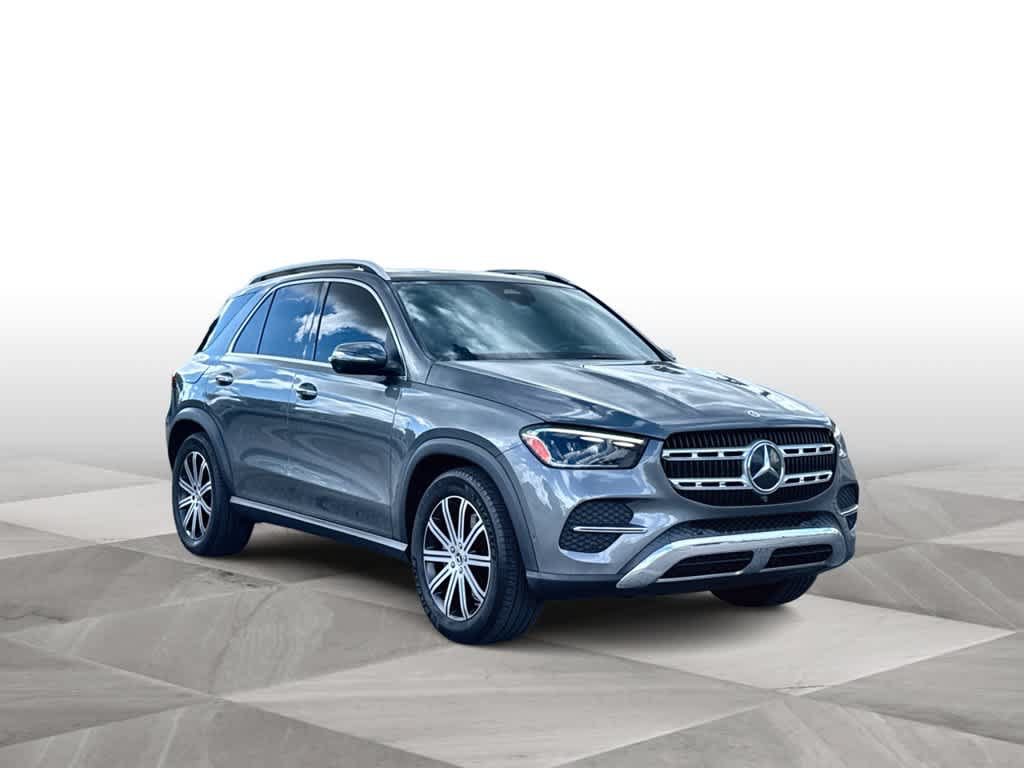 Used 2025 Mercedes-Benz GLE 350 4MATIC image 2