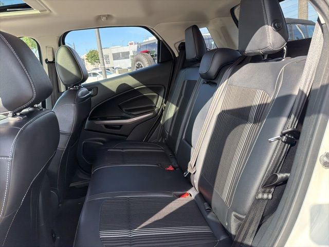 Used 2020 Ford EcoSport SES w/ SES Black Appearance Package AWD/4WD image 19