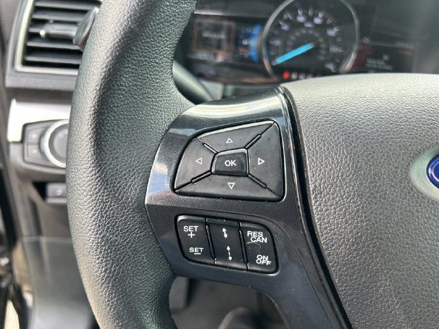 Used 2018 Ford Explorer XLT w/ Equipment Group 202A FWD image 23
