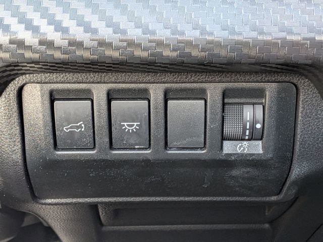 Used 2025 Subaru Ascent Premium image 18