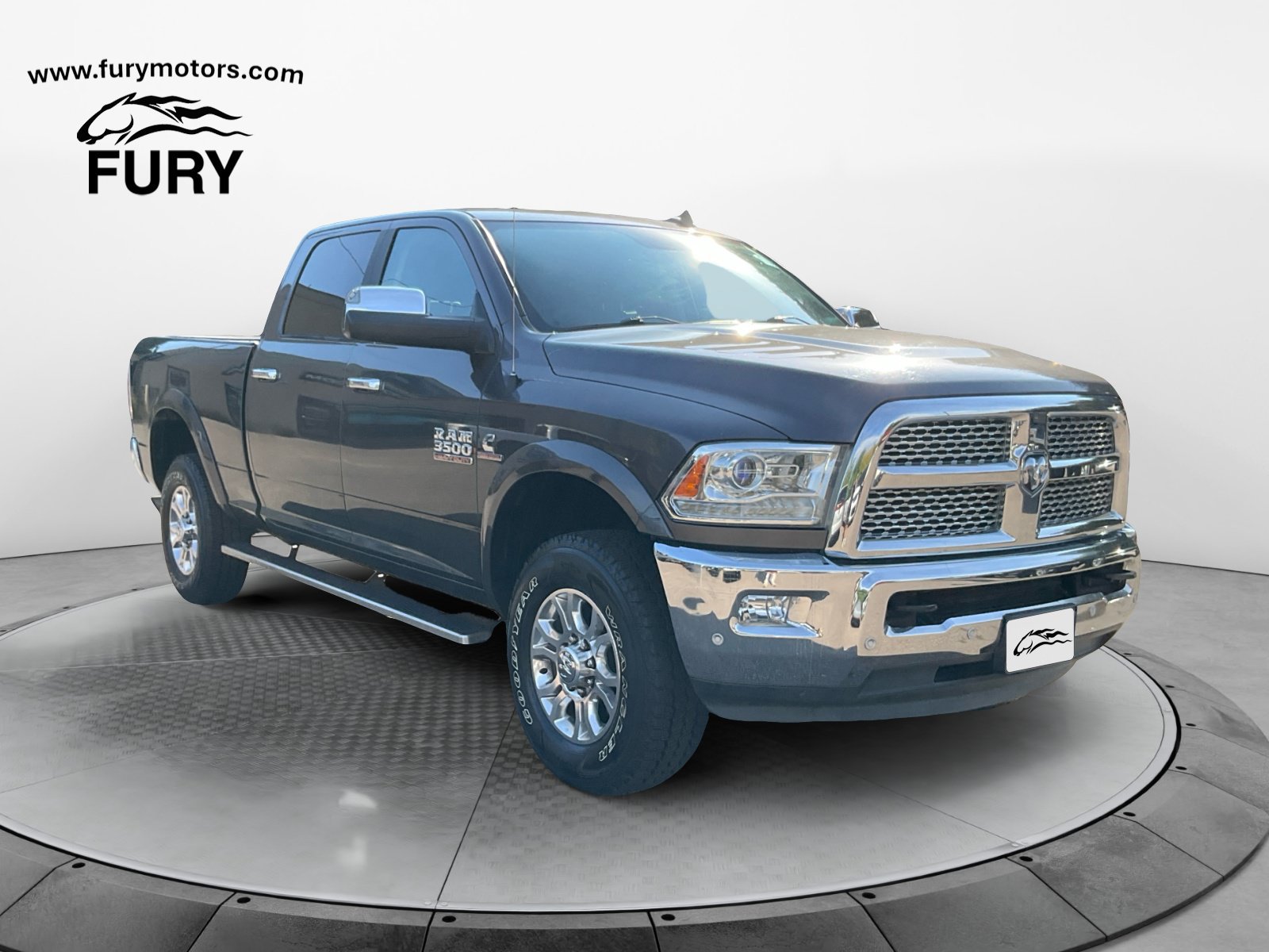 Used 2018 RAM 3500 Laramie AWD/4WD image 1