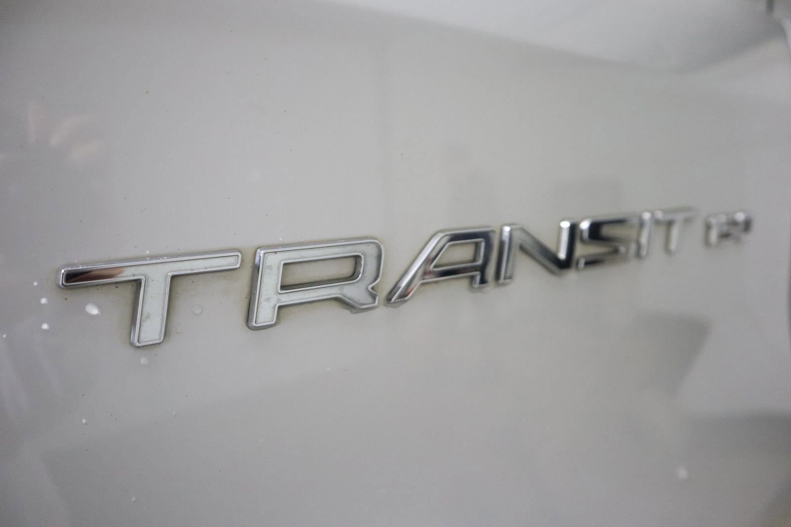 Used 2020 Ford Transit 150 Low Roof AWD image 13