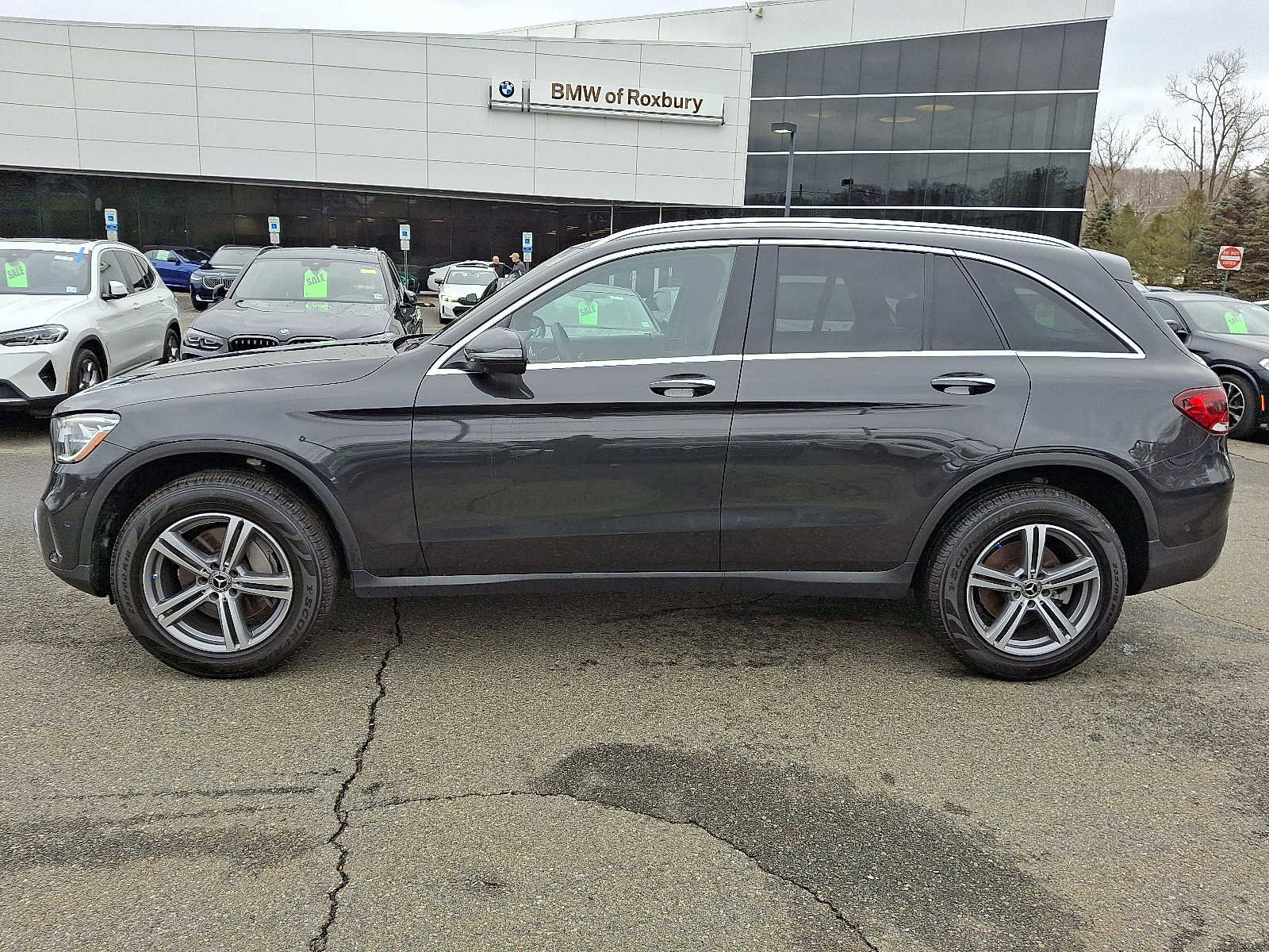 Used 2022 Mercedes-Benz GLC 300 4MATIC image 4