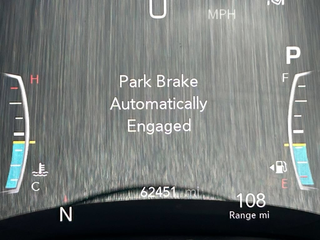 Used 2023 Chrysler Pacifica Touring-L FWD image 35