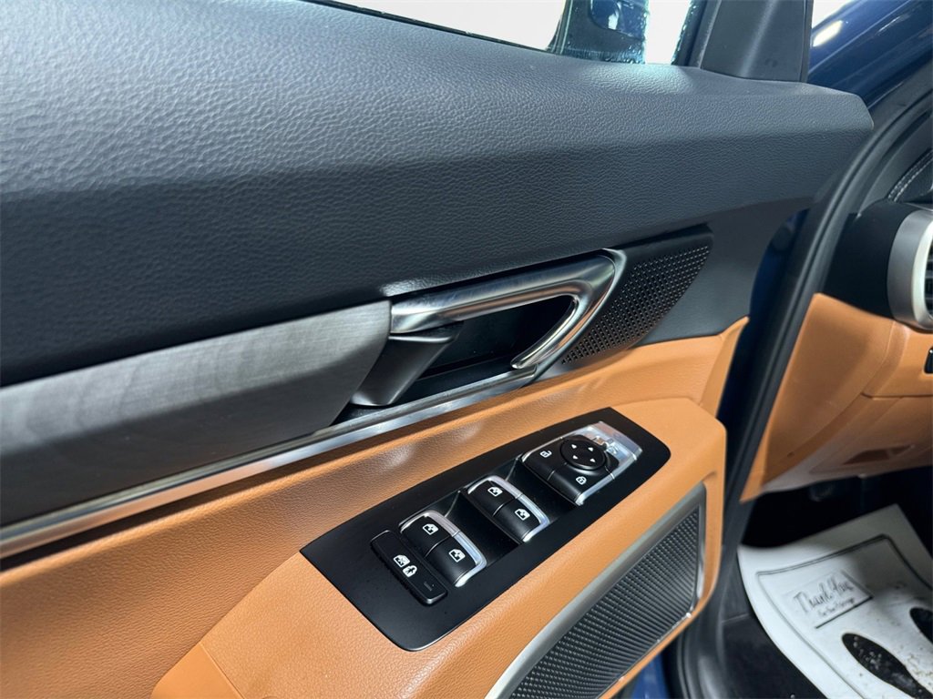 Certified 2023 Kia Telluride EX X-Line image 14