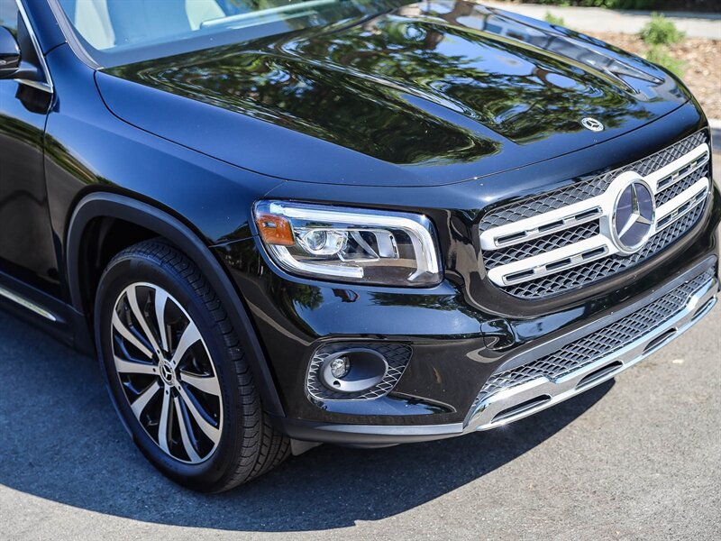 Used 2023 Mercedes-Benz GLB 250 image 9