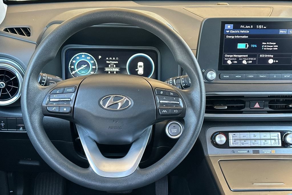 Used 2023 Hyundai Kona SE w/ Cargo Package FWD image 12
