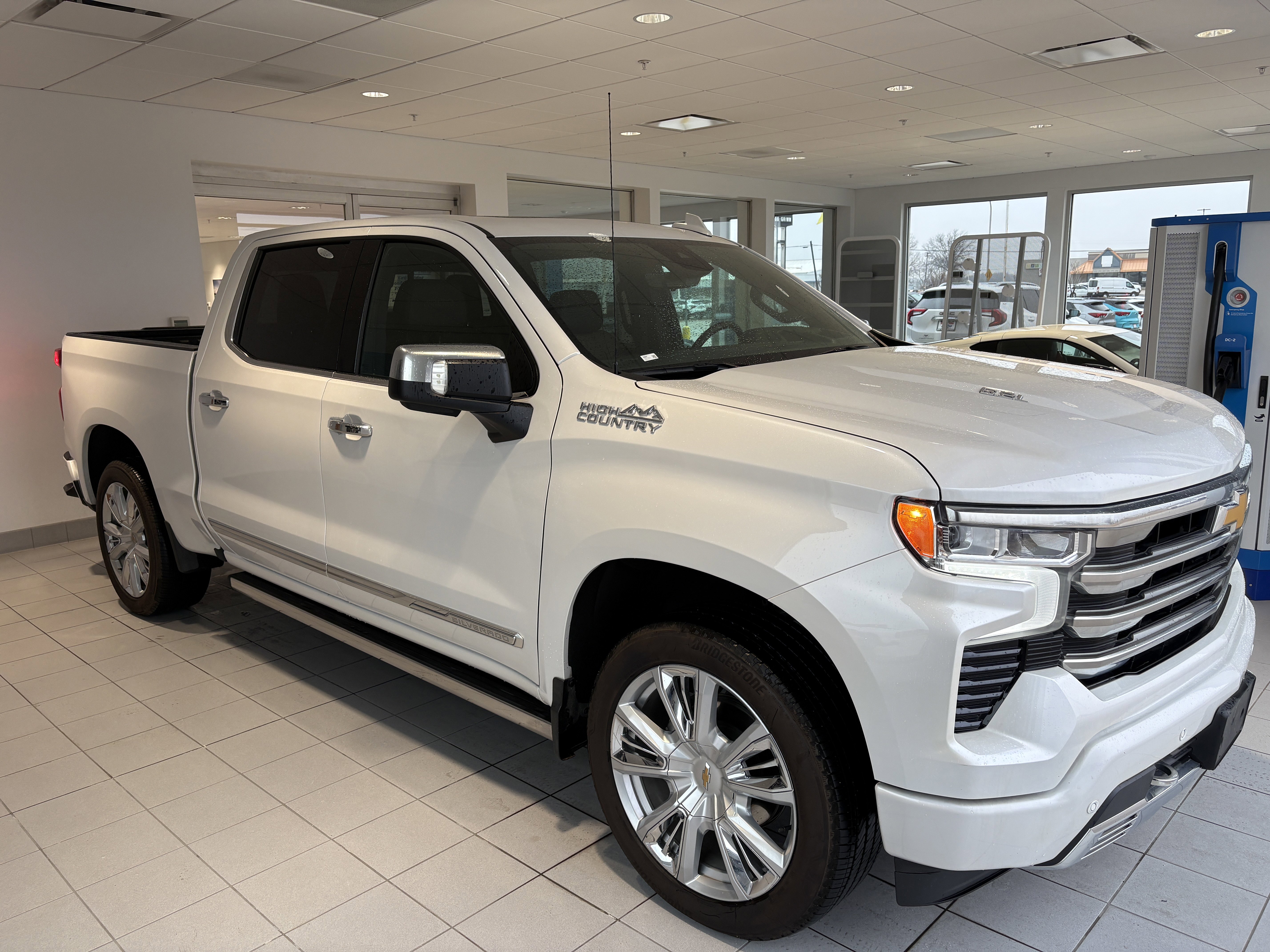 Used 2025 Chevrolet Silverado 1500 High Country image 7
