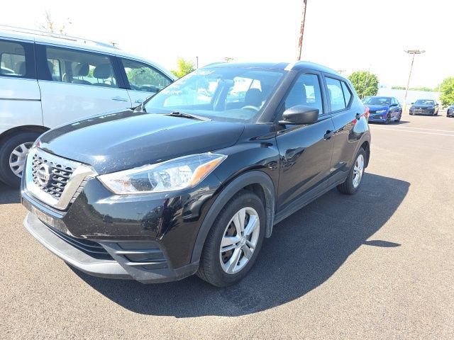 Used 2018 Nissan Kicks S