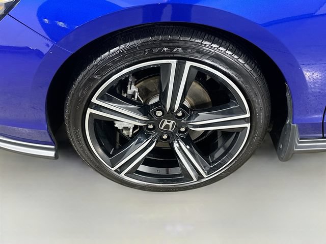 Used 2023 Honda Accord Sport image 13