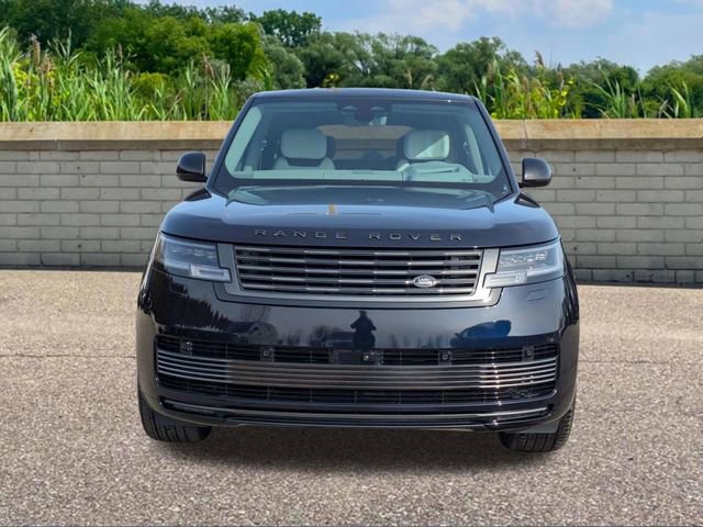 New 2026 Land Rover Range Rover SV video 2