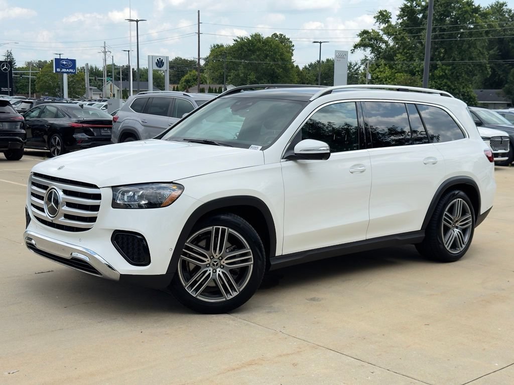 Certified 2025 Mercedes-Benz GLS 450 4MATIC image 5
