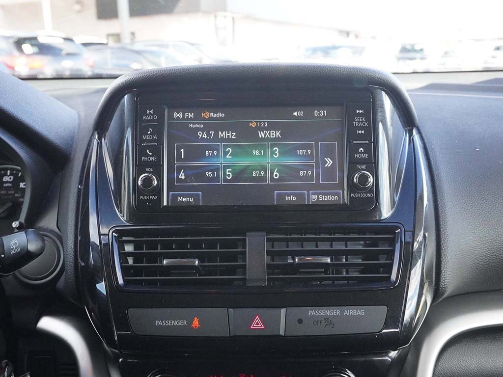 Used 2024 Mitsubishi Eclipse Cross ES image 37