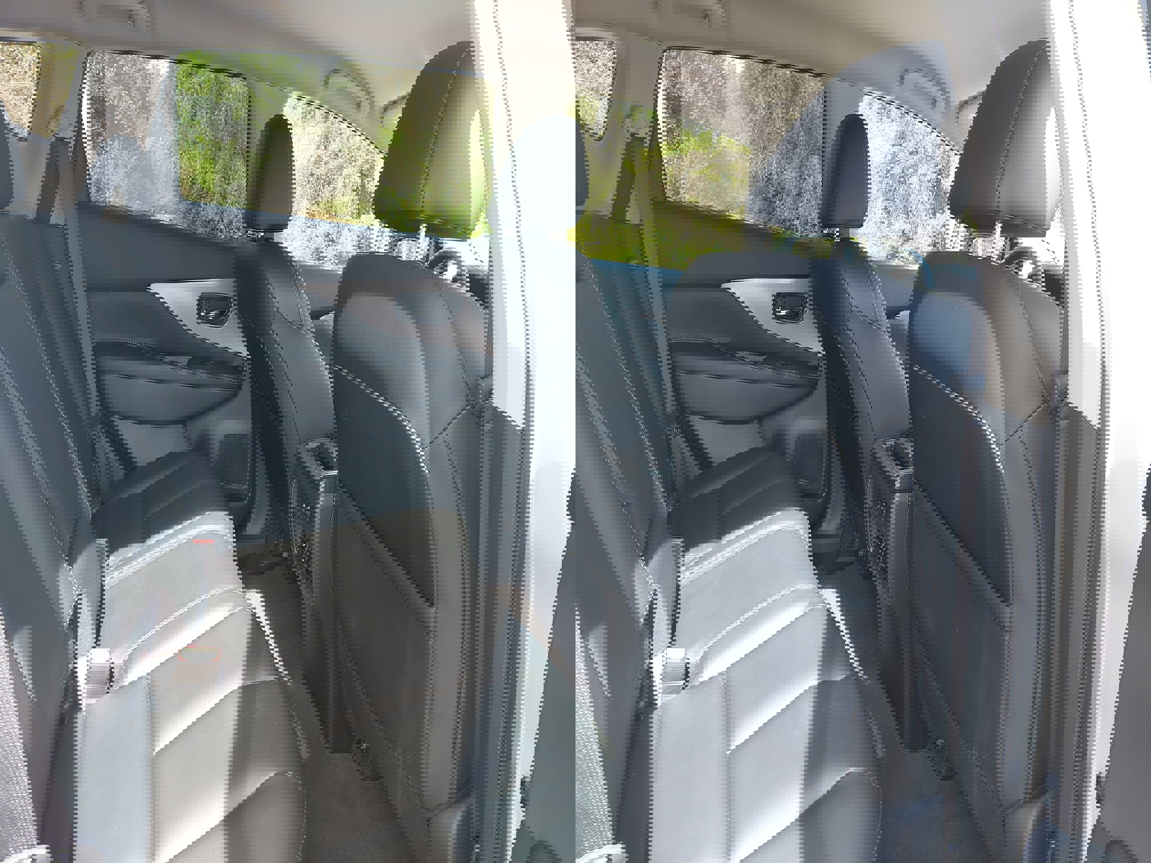 Used 2024 Nissan Murano SV image 11