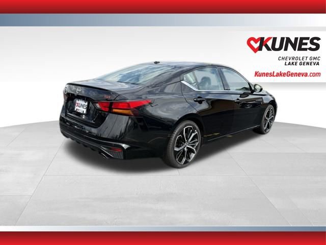 Used 2024 Nissan Altima 2.5 SR FWD image 5