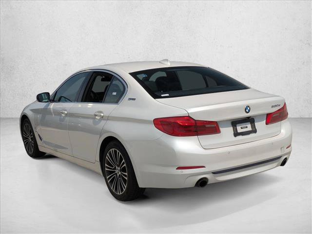 Used 2018 BMW 530e xDrive AWD/4WD image 6