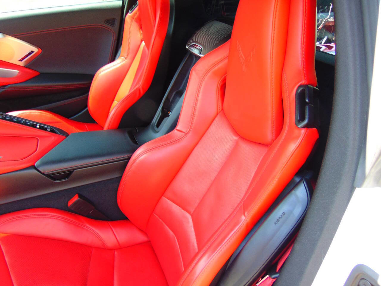 Used 2022 Chevrolet Corvette Stingray Preferred Cpe w/ Z51 Performance Package image 42