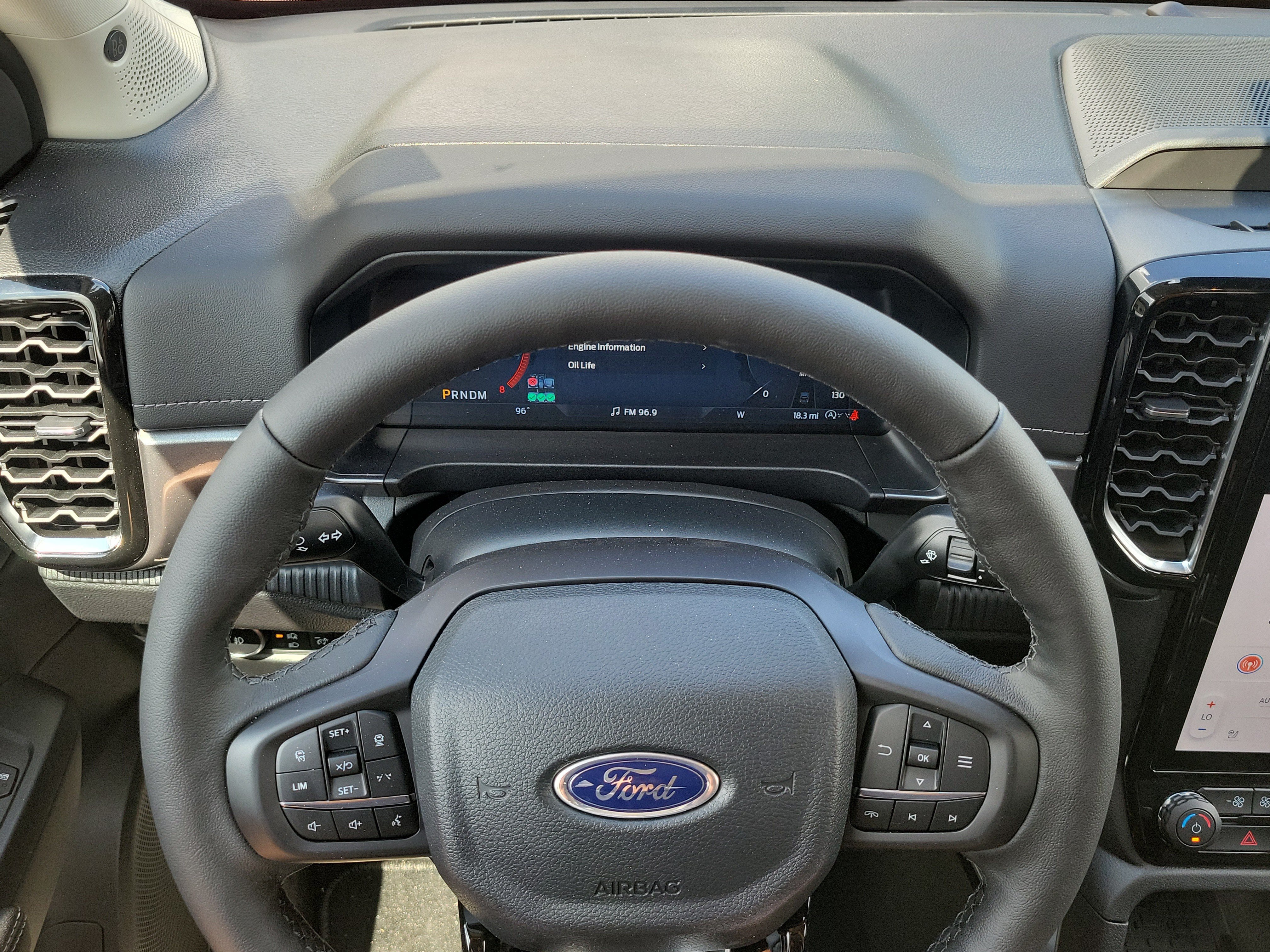 New 2026 Ford Ranger Lariat w/ FX4 Off-Road Package AWD/4WD image 18