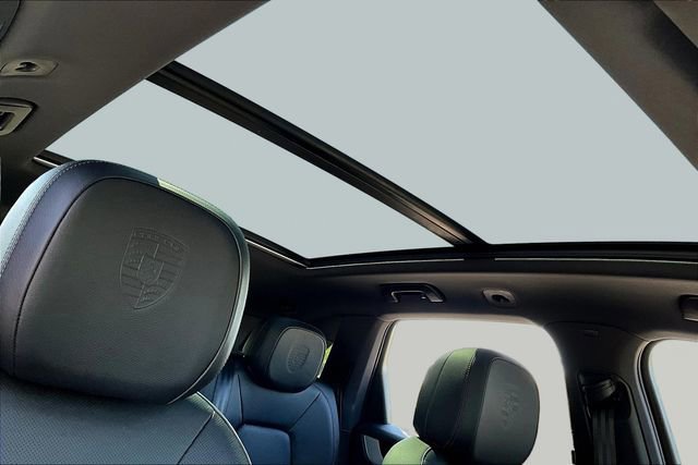 Used 2026 Porsche Cayenne image 26