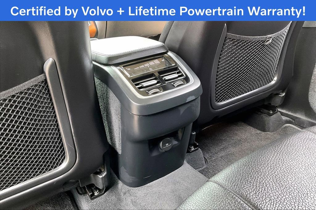 Used 2024 Volvo XC90 B5 Plus image 31