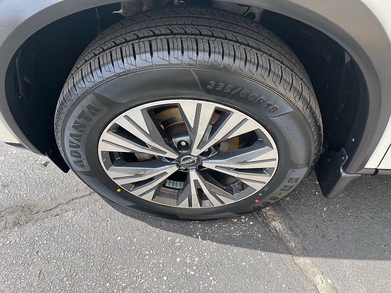 Used 2023 Nissan Rogue SV AWD/4WD image 13