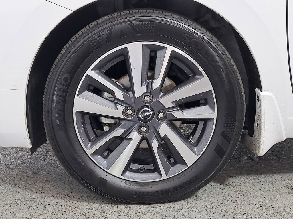 Used 2024 Nissan Versa S w/ S Plus Package image 8