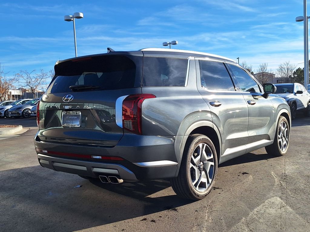 Used 2024 Hyundai Palisade SEL w/ Premium Package image 3