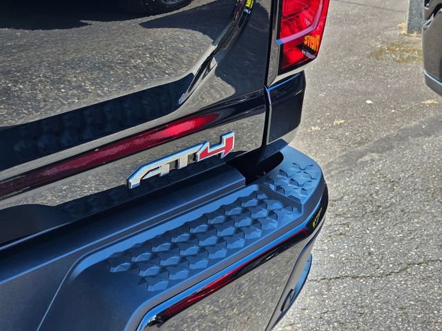 New 2026 GMC Canyon AT4 AWD/4WD image 14