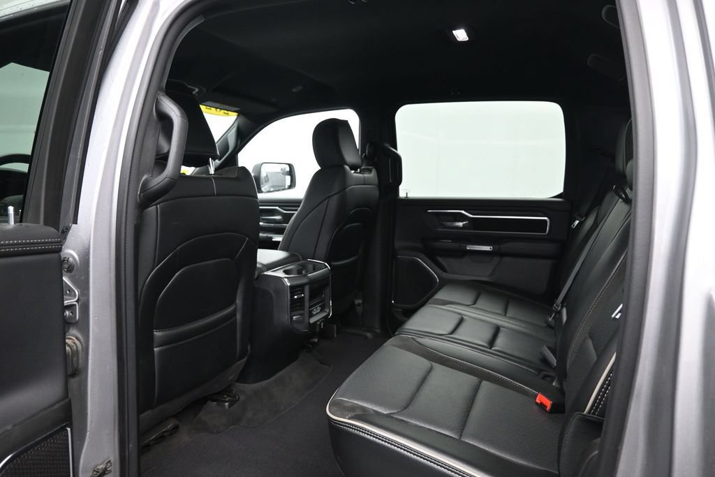 Used 2024 RAM 1500 Laramie AWD/4WD image 28