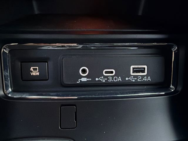 New 2025 Subaru Ascent Limited image 33