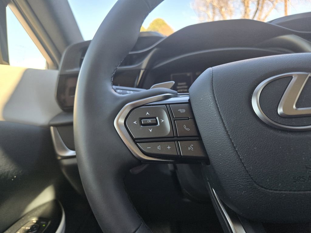 Used 2023 Lexus RZ 450e Premium w/ Accessory Package (A2) image 25